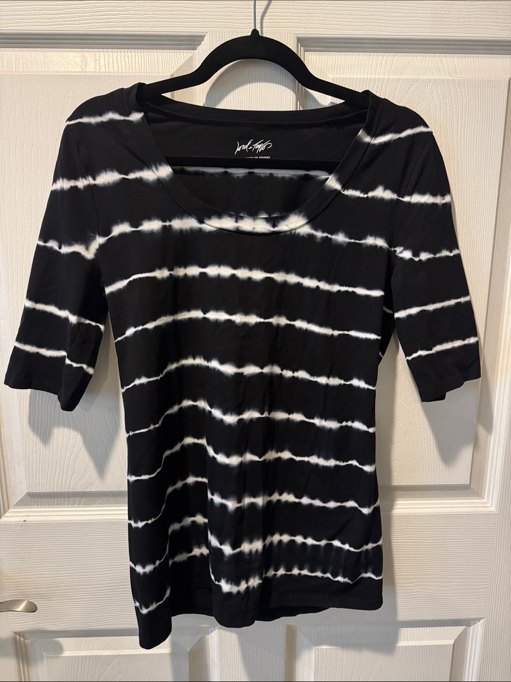 Lord & Taylor Black and White Striped Tie-Dye Scoop Neck Tee